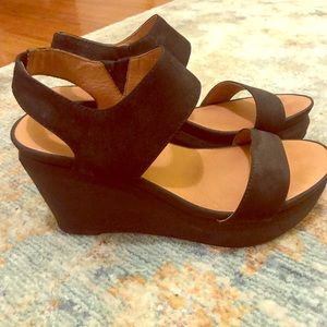 Gentle Sole by Kenneth Cole - Wedges